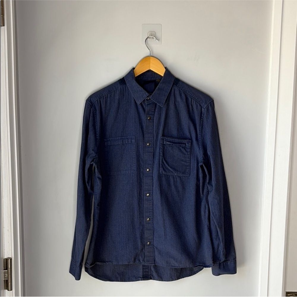 Elie Tahari Cotton Shirt Button Down Corduroy Accent
Men’s M